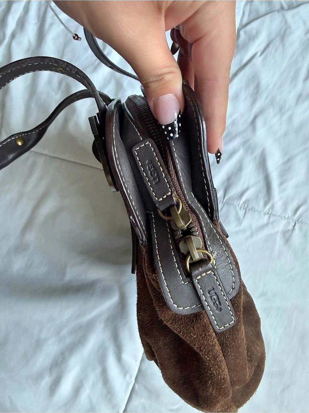 Vintage UGG Australia Brown Suede Shoulder Bag - Picture 6 of 7